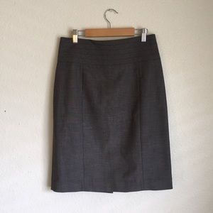 H&M gray like new pencil skirt